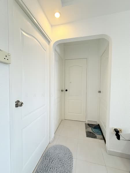 217 Yishun Street 21, 217 Yishun Street 21, 3 Bedrooms, 1,055 sqft, HDB Flat For Sale, by Sandy Yong, 500165436 - Bedrooms + Storeroom - PropertyGuru.com.sg