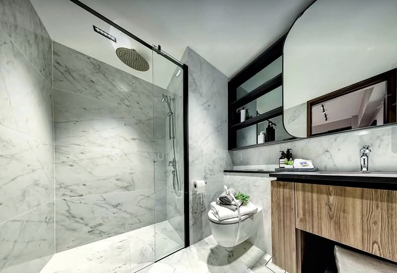 Sceneca Residence, 26 Tanah Merah Kechil Link, 2 Bedrooms, 689 sqft, Condominium For Sale, by Louis Lim, 500165444 - Bathroom - PropertyGuru.com.sg