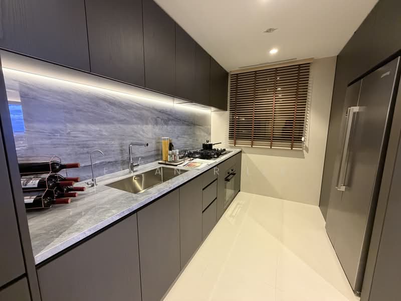 Vela Bay, Bayshore Road, 5 Bedrooms, 1,582 sqft, Condominium For Sale, by Eleanor Lee, 500165458 - Kitchen - PropertyGuru.com.sg
