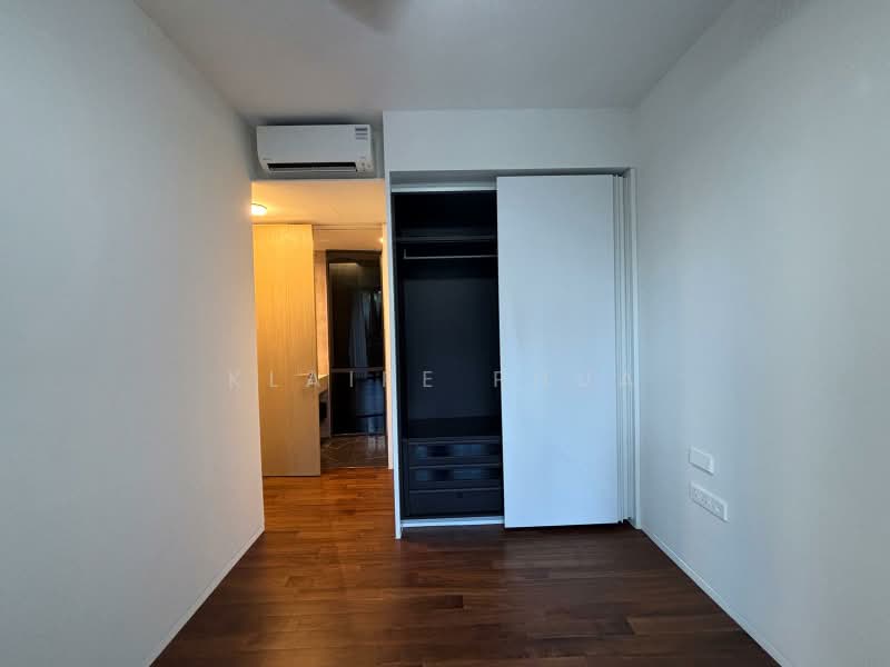 Amber Park, 18 Amber Gardens, 2 Bedrooms, 829 sqft, Condominium For Sale, by Klaire Phua, 500165463 - Bedroom - PropertyGuru.com.sg