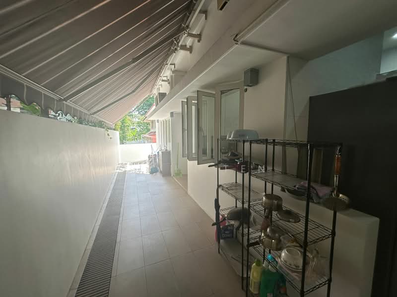 Tai Yuan Garden, Tai Yuan Heights, Room Rental, 200 sqft, Semi-Detached House For Rent, by Alvin Ten, 500165470 - Balcony - PropertyGuru.com.sg