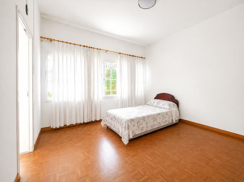 Golden Hill Estate, Li Hwan Drive, 4 Bedrooms, 2,800 sqft, Semi-Detached House For Sale, by Mandy Chan, 500165472 - Bedroom - PropertyGuru.com.sg