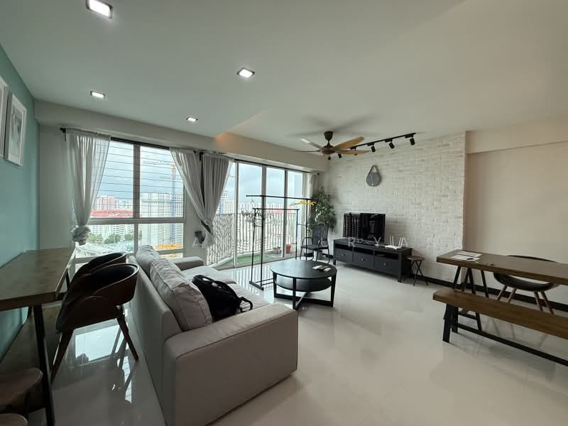296A Bukit Batok Street 22, 296A Bukit Batok Street 22, Room Rental, 300 sqft, HDB Flat For Rent, by Suryana Suryana, 500165474 - Living Room - PropertyGuru.com.sg
