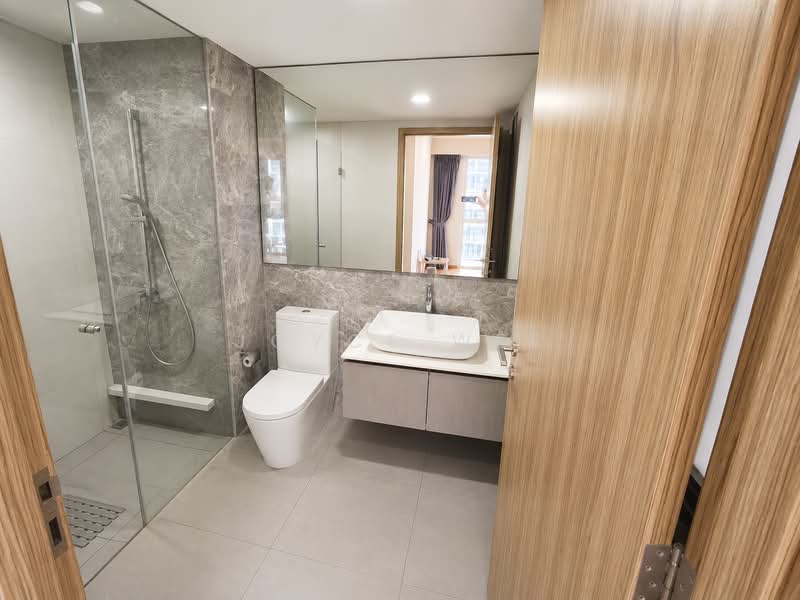 FLO Residence, Punggol Field Walk, 3 Bedrooms, 969 sqft, Condominium For Sale, by Joyce Wee, 500165479 - Bathroom - PropertyGuru.com.sg