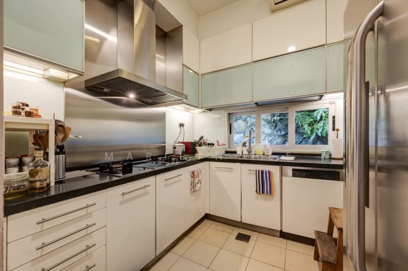Greenbank Park, Greenbank Park, 6 Bedrooms, 6,900 sqft, Semi-Detached House For Sale, by Marilyn Yee, 500165482 - Wet kitchen - PropertyGuru.com.sg