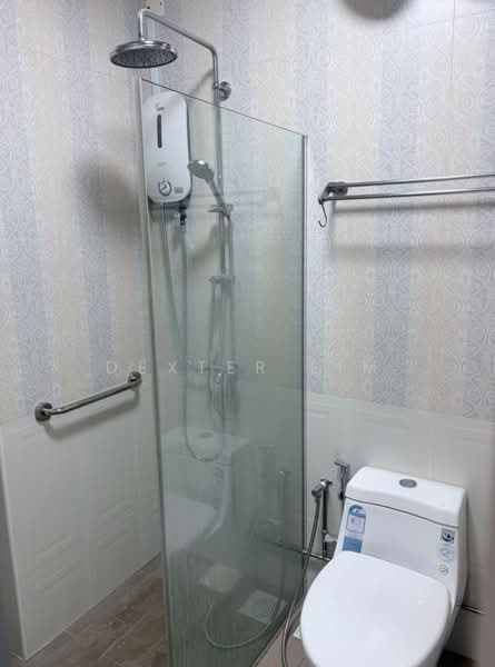 339A Sembawang Close, 339A Sembawang Close, 4 Bedrooms, 1,227 sqft, HDB Flat For Sale, by Dexter Lim, 500165484 - Bathroom - PropertyGuru.com.sg
