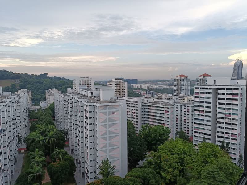 73 Telok Blangah Heights, 73 Telok Blangah Heights, Room Rental, 150 sqft, HDB Flat For Rent, by Lukas Lim, 500165494 - Exterior - PropertyGuru.com.sg