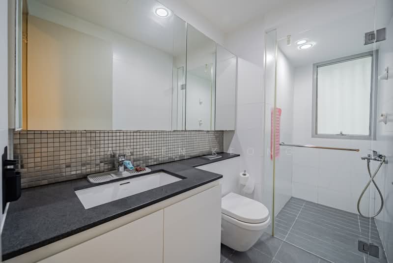 The Minton, 8A Hougang Street 11, 2 Bedrooms, 980 sqft, Condominium For Rent, by Darren Keong, 500165496 - Bathroom - PropertyGuru.com.sg