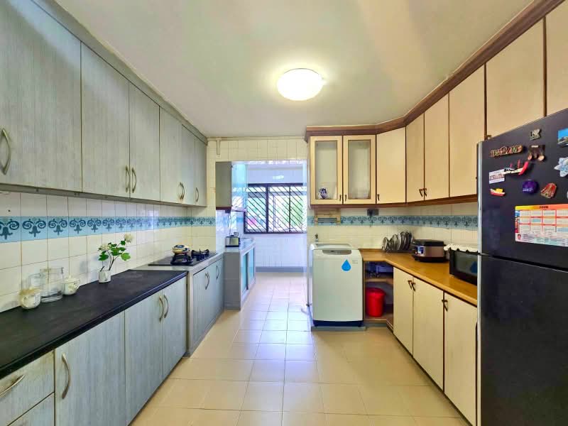 943 Jurong West Street 91, 943 Jurong West Street 91, 3 Bedrooms, 1,130 sqft, HDB Flat For Sale, by Kumar N, 500165497 - Kitchen - PropertyGuru.com.sg
