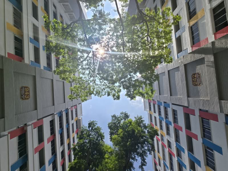 943 Jurong West Street 91, 943 Jurong West Street 91, 3 Bedrooms, 1,130 sqft, HDB Flat For Sale, by Kumar N, 500165497 - Exterior - PropertyGuru.com.sg