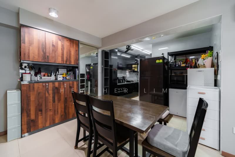 420B Northshore Drive, 420B Northshore Drive, 3 Bedrooms, 1,022 sqft, HDB Flat For Sale, by HEATHER LIM, 500165500 - Kitchen - PropertyGuru.com.sg