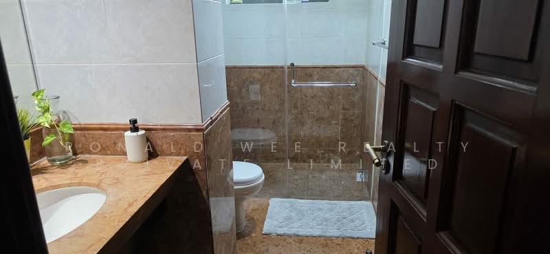 Pebble Bay, 130 Tanjong Rhu Road, 3 Bedrooms, 1,893 sqft, Condominium For Rent, by RUTH, 500165504 - Bathroom - PropertyGuru.com.sg