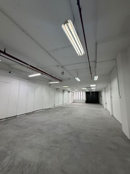 Shun Li Industrial Complex, 705 Sims Drive, 3,294 sqft, Light Industrial (B1) For Rent, by Toh Ghee Chuan, 500165506 - Interior - CommercialGuru.com.sg