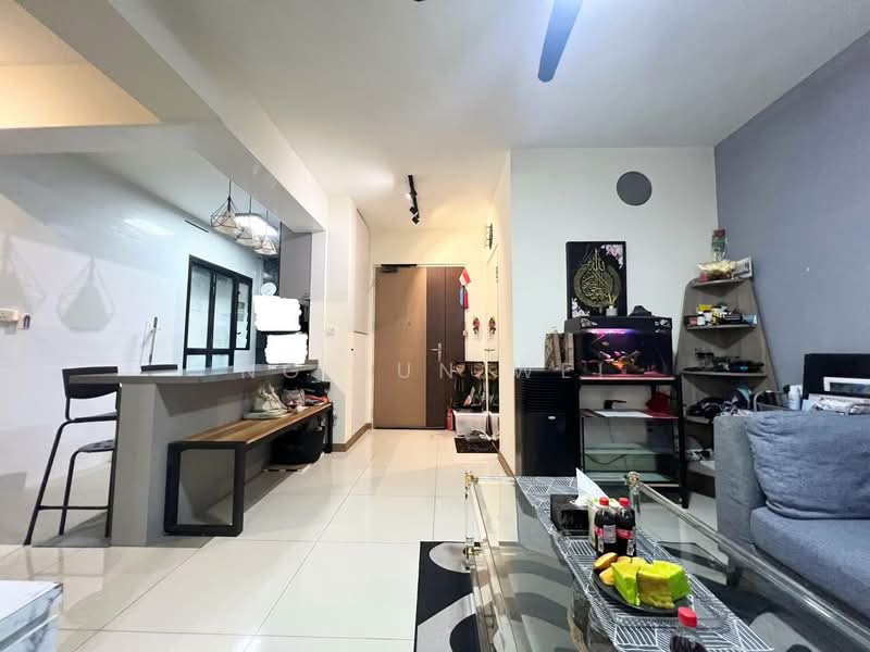 468B Bukit Batok West Avenue 9, 468B Bukit Batok West Avenue 9, 2 Bedrooms, 732 sqft, HDB Flat For Sale, by Ng Jun Wei, 500165511 - Living Room - PropertyGuru.com.sg