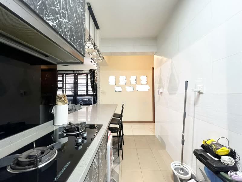 468B Bukit Batok West Avenue 9, 468B Bukit Batok West Avenue 9, 2 Bedrooms, 732 sqft, HDB Flat For Sale, by Ng Jun Wei, 500165511 - Kitchen - PropertyGuru.com.sg