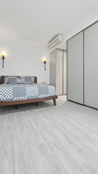 River Isles, 64 Edgedale Plains, Studio, 300 sqft, Condominium For Rent, by Rick Long, 500165513 - Bedroom - PropertyGuru.com.sg