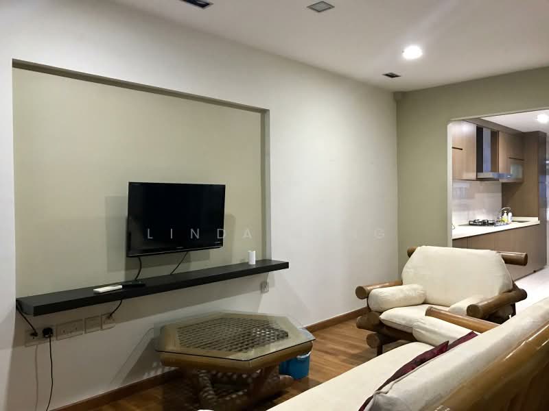 530 Jurong West Street 52, 530 Jurong West Street 52, 2 Bedrooms, 721 sqft, HDB Flat For Sale, by Linda Wong, 500165521 - Living Room - PropertyGuru.com.sg