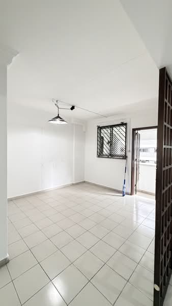 438 Fajar Road, 438 Fajar Road, 3 Bedrooms, 1,119 sqft, HDB Flat For Sale, by Joe Ng Xu Hong 黄緒汯, 500165534 - Interior - PropertyGuru.com.sg