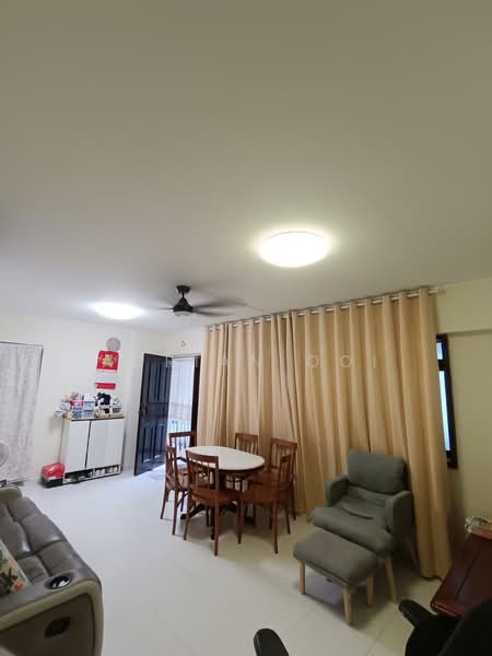 688B Choa Chu Kang Drive, 688B Choa Chu Kang Drive, Room Rental, 200 sqft, HDB Flat For Rent, by Adrian Ooi, 500165543 - Living Room - PropertyGuru.com.sg
