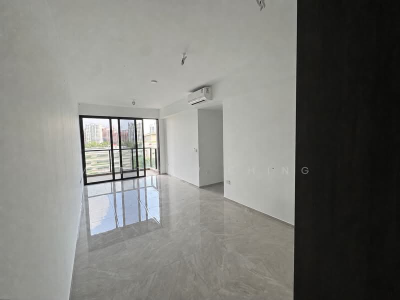 Tembusu Grand, 96 Jalan Tembusu, 3 Bedrooms, 1,173 sqft, Condominium For Sale, by Matthew Ching, 500165552 - Living Room - PropertyGuru.com.sg