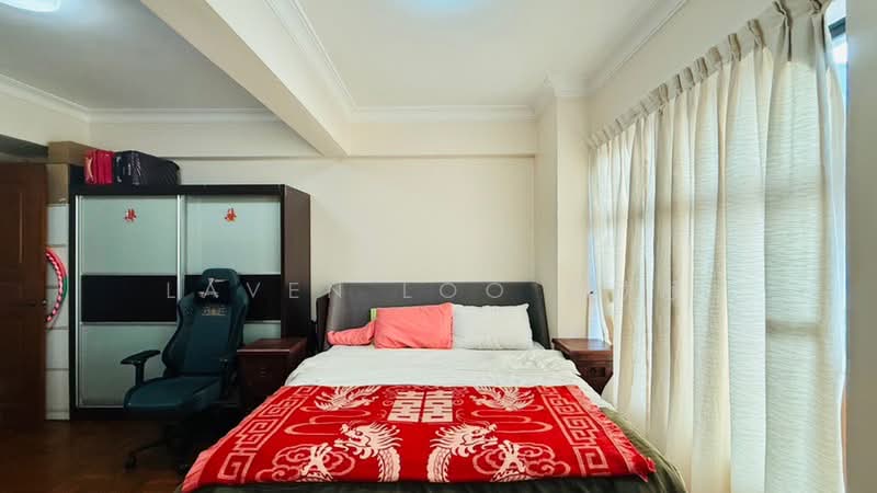 5 mins to mrt freehold semi d 3 storeys, , 7 Bedrooms, 3,477 sqft, Semi-Detached House For Sale, by Laven Loo 吕欣颐, 500165560 - PropertyGuru.com.sg