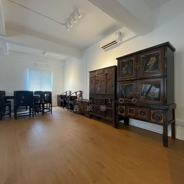 Freehold showroom industrial for sale, , 800 sqft, Office For Sale, by Laven Loo 吕欣颐, 500165563 - CommercialGuru.com.sg