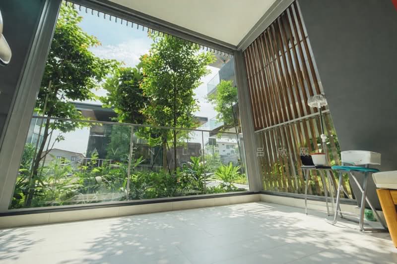 Phoenix Residences, 81 Phoenix Avenue, 3 Bedrooms, 1,098 sqft, Condominium For Sale, by Laven Loo 吕欣颐, 500165572 - PropertyGuru.com.sg