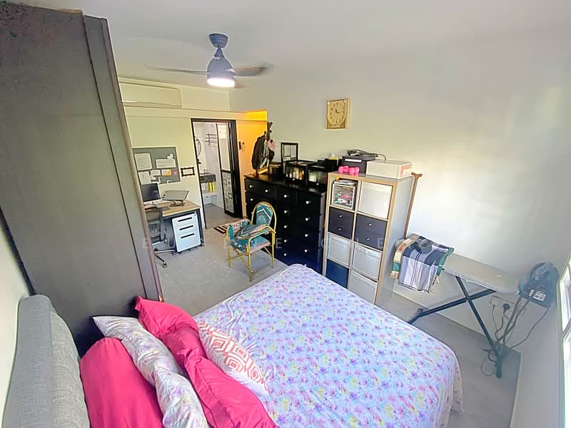 104C Canberra Street, 104C Canberra Street, 3 Bedrooms, 1,001 sqft, HDB Flat For Sale, by Eugene Chen, 500165573 - Bedroom - PropertyGuru.com.sg