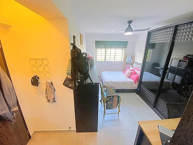 104C Canberra Street, 104C Canberra Street, 3 Bedrooms, 1,001 sqft, HDB Flat For Sale, by Eugene Chen, 500165573 - Bedroom - PropertyGuru.com.sg