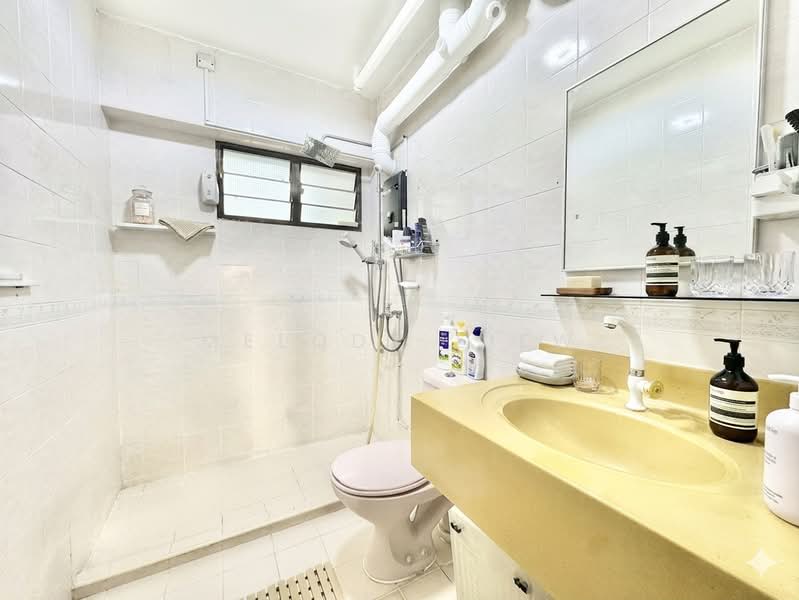 672A Choa Chu Kang Crescent, 672A Choa Chu Kang Crescent, 4 Bedrooms, 1,130 sqft, HDB Flat For Sale, by Melody Liew, 500165585 - Bathroom - PropertyGuru.com.sg