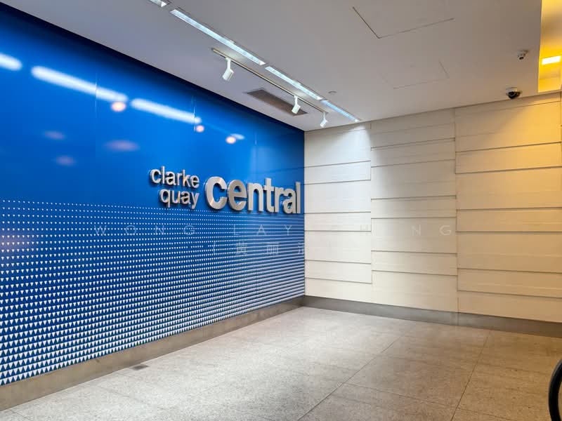 The Central, 8 Eu Tong Sen Street, Boat Quay / Raffles Place / Marina, 635 sqft, Office For Sale, by Wong Lay Cheng (黄丽清), 500165608 - Lobby - CommercialGuru.com.sg