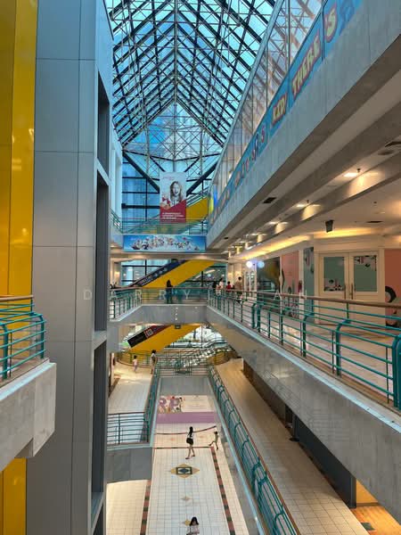 Forum Galleria Shopping Centre, 583 Orchard Road, 1,968 sqft, Mall Shop For Rent, by Darryl Tan, 500165617 - Interior - CommercialGuru.com.sg