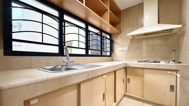 Heritage View, 10 Dover Rise, 5 Bedrooms, 2,616 sqft, Condominium For Rent, by Cheryl Soh, 500165629 - Wet Kitchen - PropertyGuru.com.sg