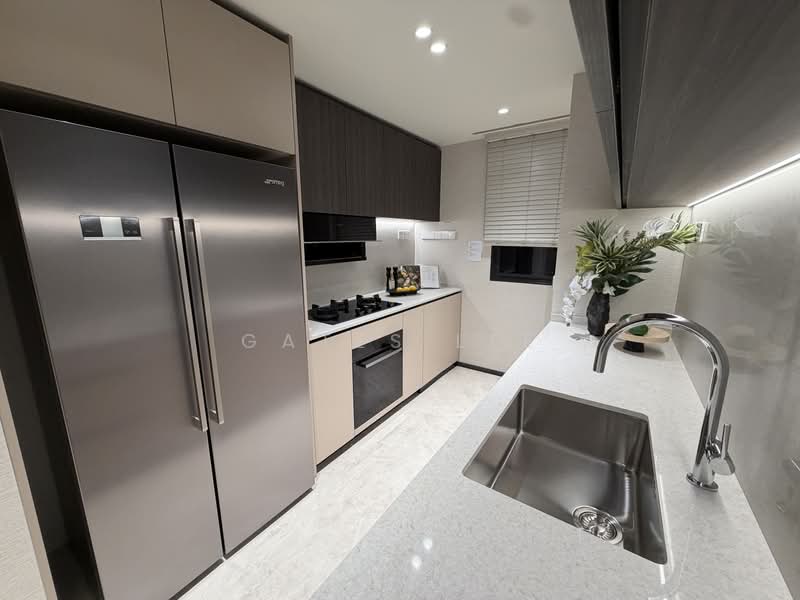 Hudson Place Residences, , 4 Bedrooms, 1,432 sqft, Condominium For Sale, by Gates Lee, 500165633 - Kitchen - PropertyGuru.com.sg