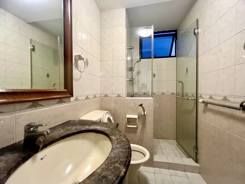 Simei Green Condominium, 11 Simei Street 4, 3 Bedrooms, 1,195 sqft, Condominium For Sale, by Lois Tan, 500165636 - PropertyGuru.com.sg
