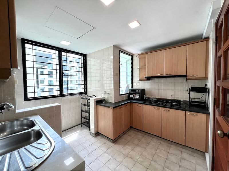 Simei Green Condominium, 11 Simei Street 4, 3 Bedrooms, 1,195 sqft, Condominium For Sale, by Lois Tan, 500165636 - PropertyGuru.com.sg