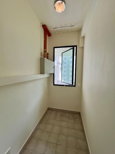 Simei Green Condominium, 11 Simei Street 4, 3 Bedrooms, 1,195 sqft, Condominium For Sale, by Lois Tan, 500165636 - PropertyGuru.com.sg