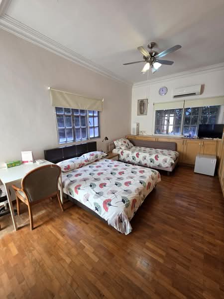 Shrewsbury Road, Shrewsbury Road, Room Rental, 300 sqft, Semi-Detached House For Rent, by Leo Hwang, 500165644 - Bedroom - PropertyGuru.com.sg