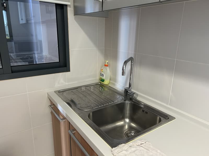 The Pier at Robertson, 80 Mohamed Sultan Road, 1 Bedroom, 743 sqft, Apartment For Rent, by Ben K, 500165650 - Kitchen - PropertyGuru.com.sg