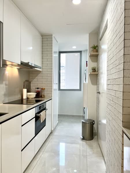 M21 Residences, 21 Mandalay Road, 3 Bedrooms, 1,346 sqft, Apartment For Sale, by Evelyn Yeong, 500165663 - Wet Kitchen - PropertyGuru.com.sg