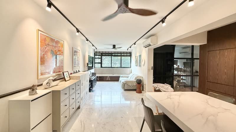 56 Havelock Road, 56 Havelock Road, 3 Bedrooms, 1,227 sqft, HDB Flat For Sale, by Gina Ong, 500165667 - Living Room - PropertyGuru.com.sg