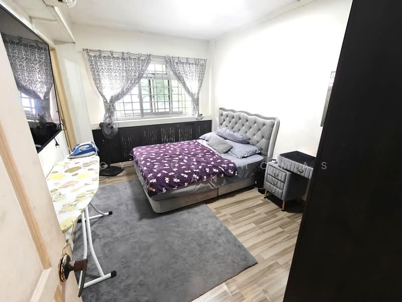 619 Woodlands Drive 52, 619 Woodlands Drive 52, 3 Bedrooms, 1,023 sqft, HDB Flat For Sale, by Aloysius Thomas Tan, 500165671 - Bedroom - PropertyGuru.com.sg