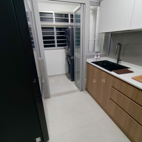 141b MCnair road, MCnair road, Room Rental, 100 sqft, HDB Flat For Rent, by James Tan, 500165673 - Kitchen - PropertyGuru.com.sg