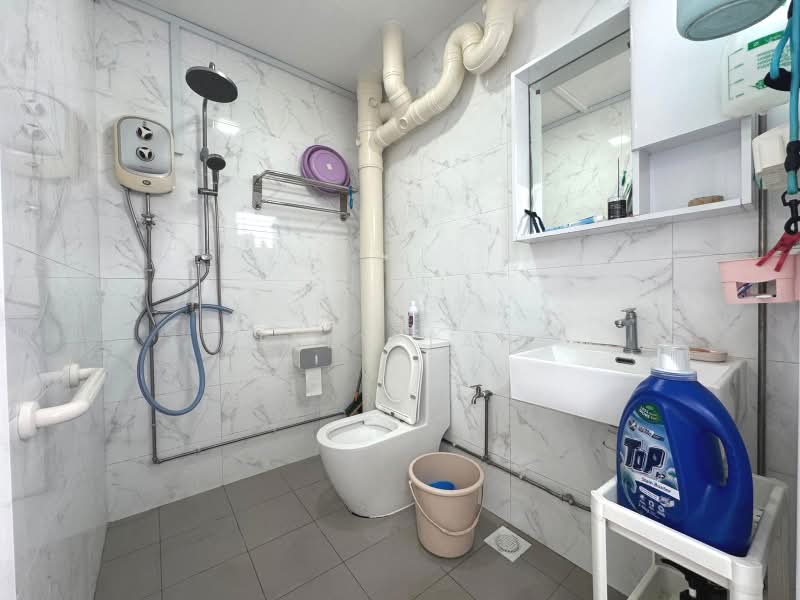 407 Serangoon Avenue 1, 407 Serangoon Avenue 1, 3 Bedrooms, 1,119 sqft, HDB Flat For Sale, by Kelly Tang, 500165674 - PropertyGuru.com.sg