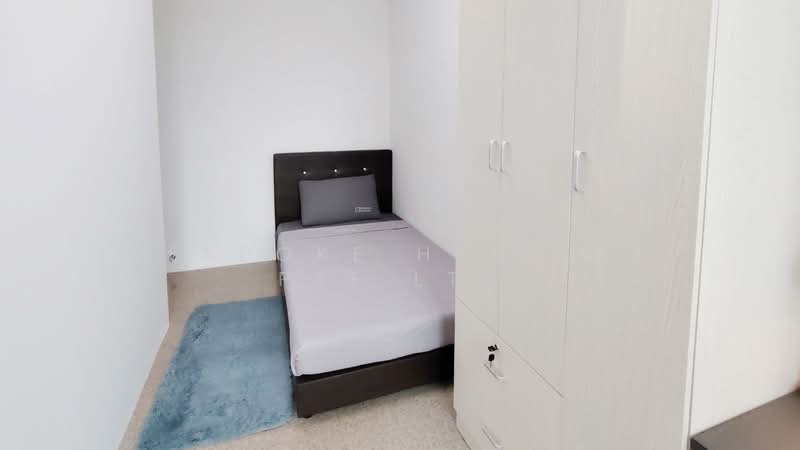 Queens, 10 Stirling Road, Room Rental, 100 sqft, Condominium For Rent, by Bespoke Habitat Pte Ltd, 500165675 - 07-02 CR3 - PropertyGuru.com.sg