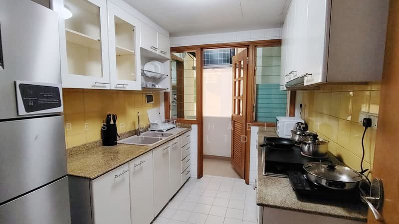 Queens, 10 Stirling Road, Room Rental, 100 sqft, Condominium For Rent, by Bespoke Habitat Pte Ltd, 500165675 - 07-02 Kitchen - PropertyGuru.com.sg