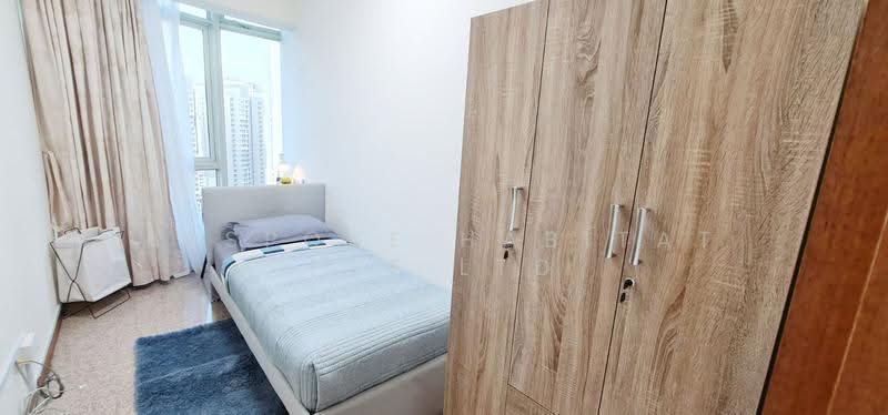 Queens, 10 Stirling Road, Alexandra / Commonwealth, Room Rental, 100 sqft, Condominium For Rent, by Bespoke Habitat Pte Ltd, 500165675 - 24-17 CR3 - PropertyGuru.com.sg