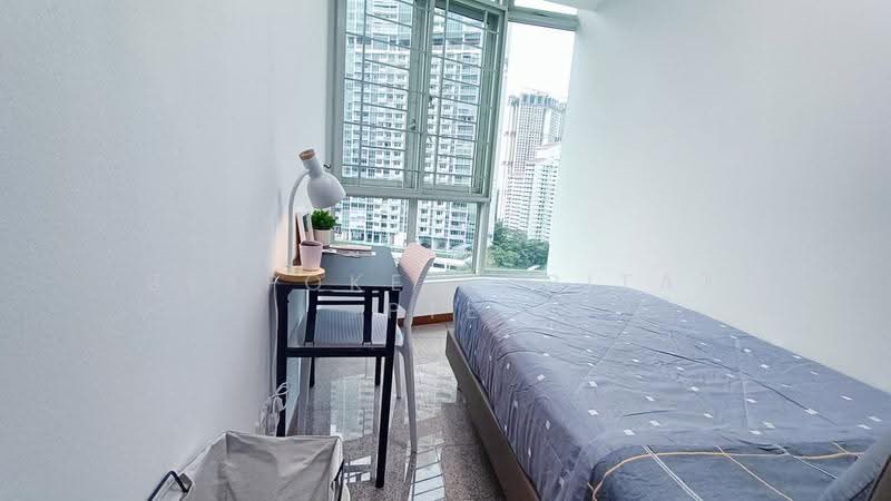 Queens, 10 Stirling Road, Alexandra / Commonwealth, Room Rental, 100 sqft, Condominium For Rent, by Bespoke Habitat Pte Ltd, 500165675 - 14-11 CR3 - PropertyGuru.com.sg