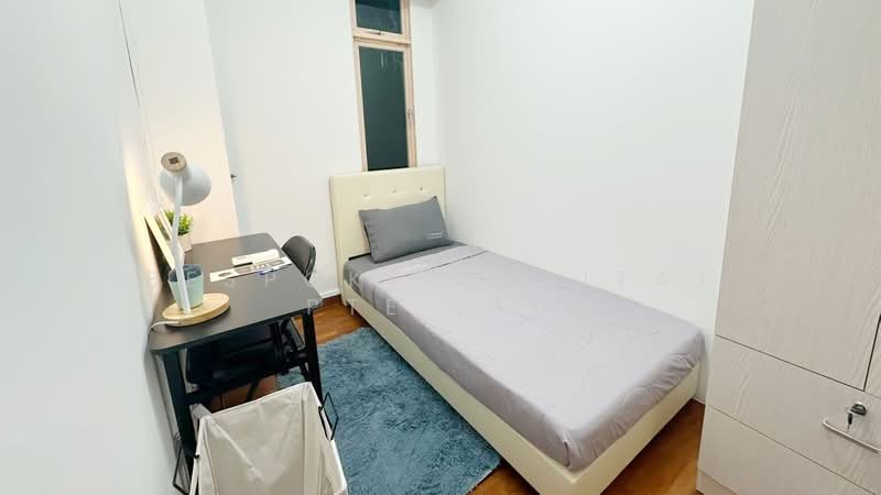 Le Hill, 46 Pasir Panjang Hill, Room Rental, 100 sqft, Condominium For Rent, by Bespoke Habitat Pte Ltd, 500165690 - 02-07 CR4 - PropertyGuru.com.sg