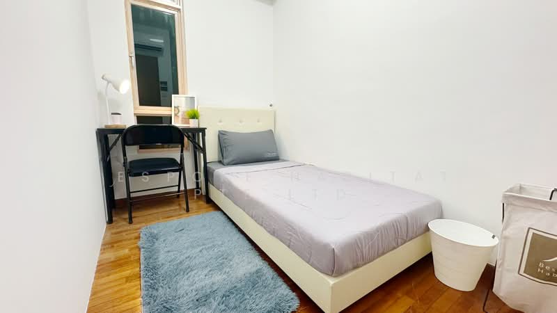 Le Hill, 46 Pasir Panjang Hill, Room Rental, 100 sqft, Condominium For Rent, by Bespoke Habitat Pte Ltd, 500165690 - 02-07 CR5 - PropertyGuru.com.sg